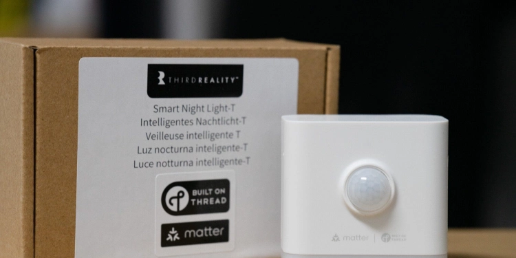 3r nightlight thread 01476