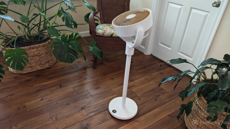 SwitchBot Standing Circulator Fan review: Beauty, battery life