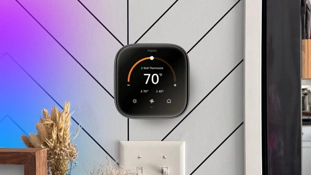 Aqara W200 wall thermostat