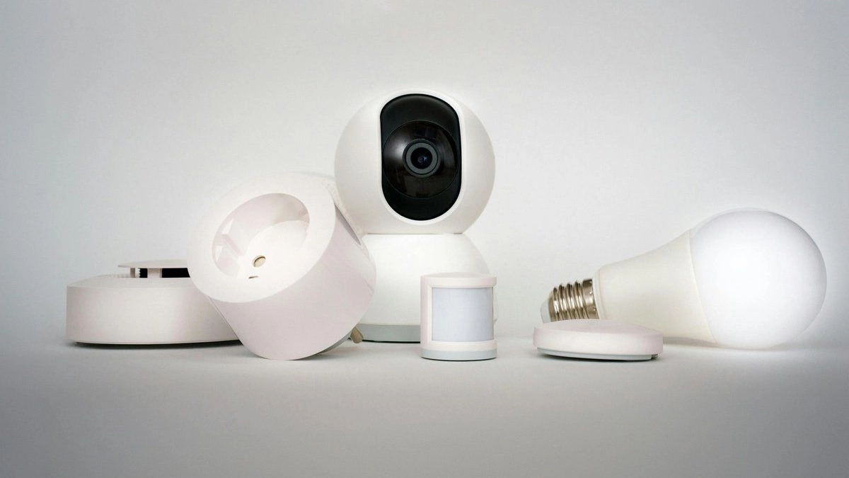 Smart home gear