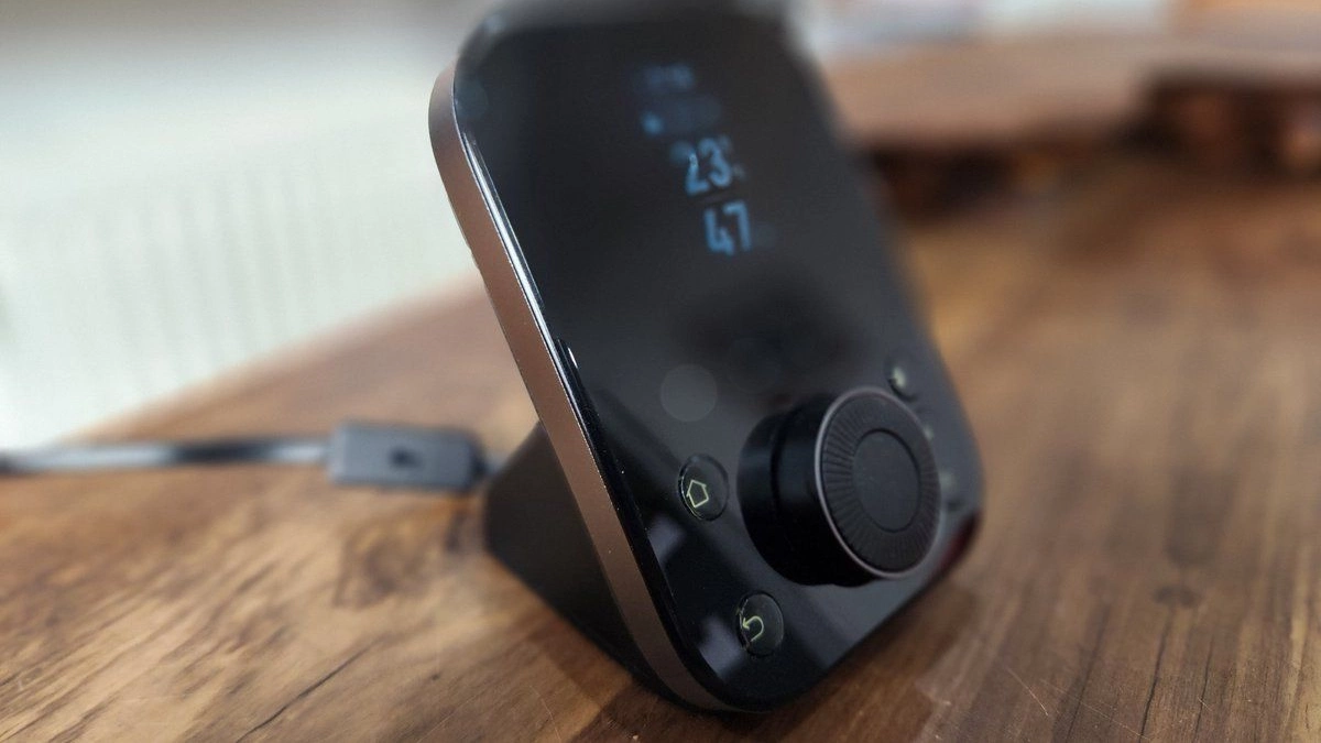 How the SwitchBot Hub 3 became the go-to smart controller in our