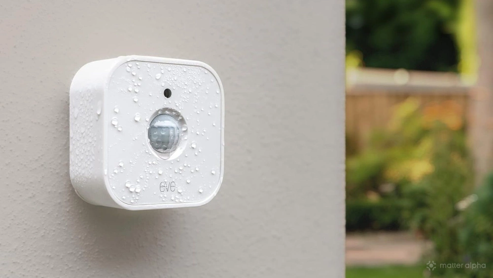 Eve motion outdoor lifestyle