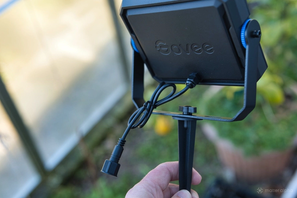 Govee outdoor flood lights 2 lawn spike Govee outdoor flood lights 2 lawn spike