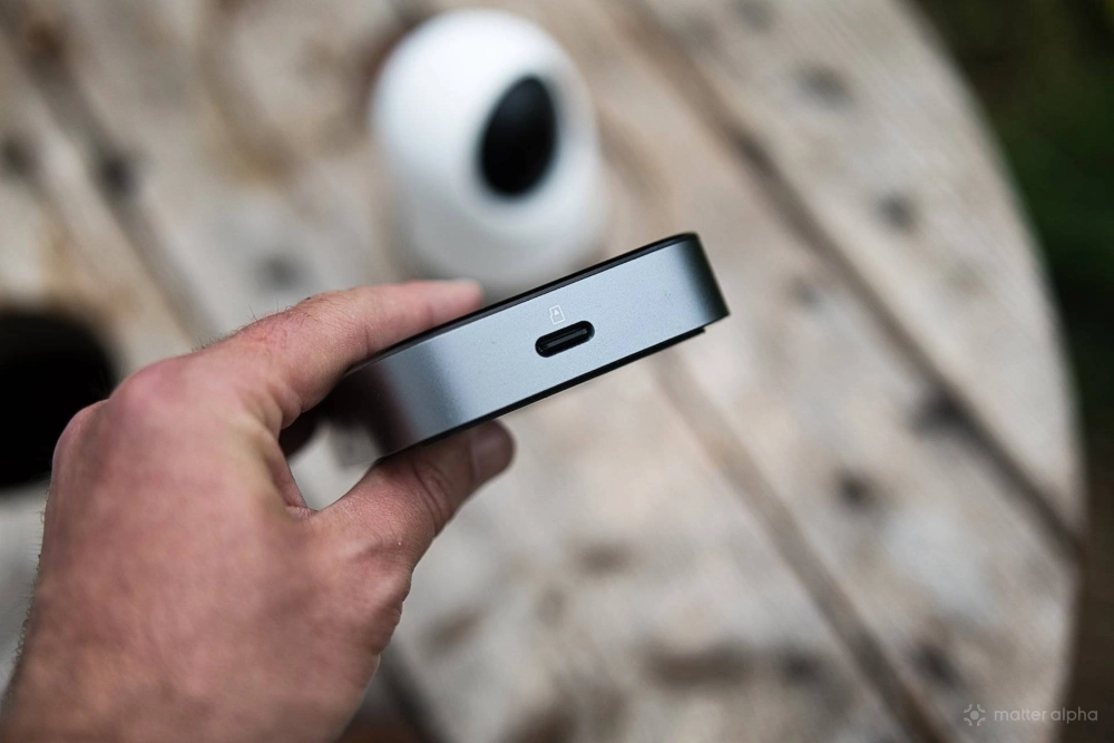 Switchbot ai hub review side port storage Switchbot ai hub review side port storage