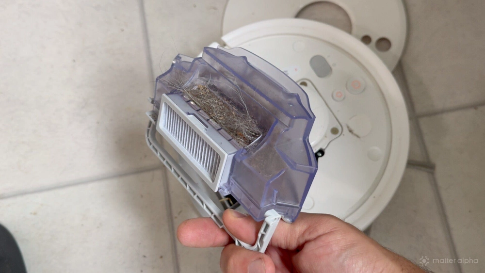 Switchbot k10 plus pro combo review tiny dustbox Switchbot k10 plus pro combo review tiny dustbox