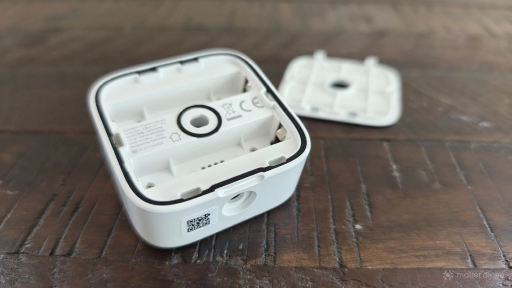 SwitchBot Presence Sensor with battery cover removed. SwitchBot Presence Sensor with battery cover removed.