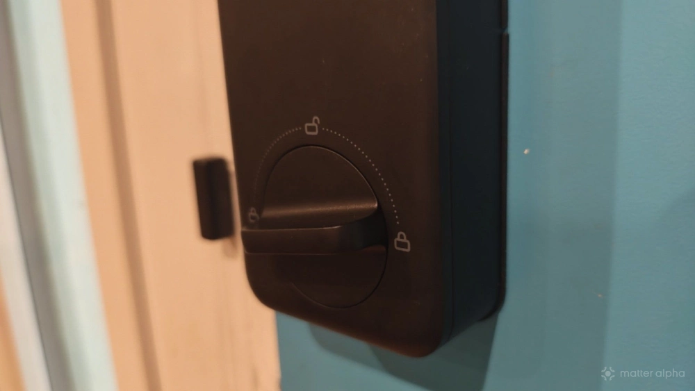 Thumbturn on the SwitchBot Lock Vision Pro.