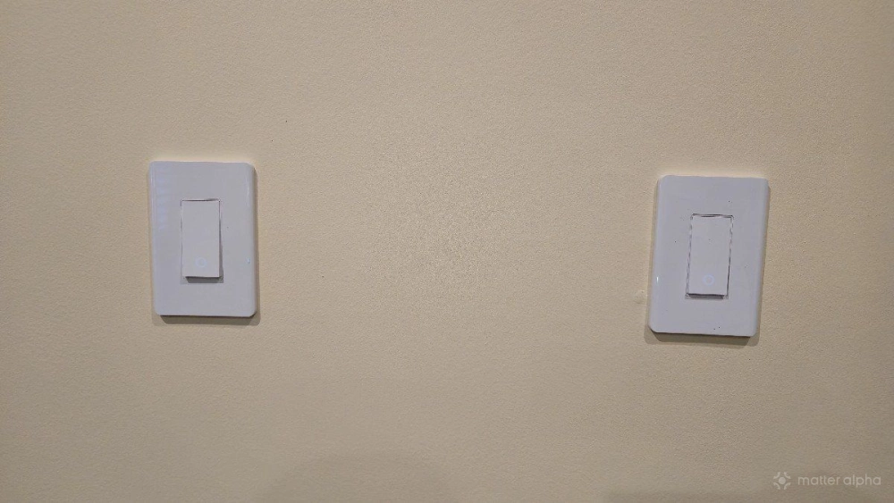 Two tapo s505 smart light switches side by side Two tapo s505 smart light switches side by side
