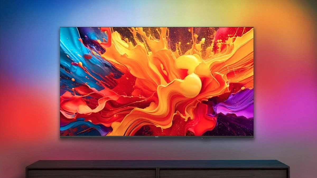 Philips Ambilight TV with AmbiScape