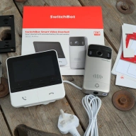 Switchbot video doorbell box contents