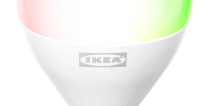 KAJPLATS E12 CWS globe 800lm