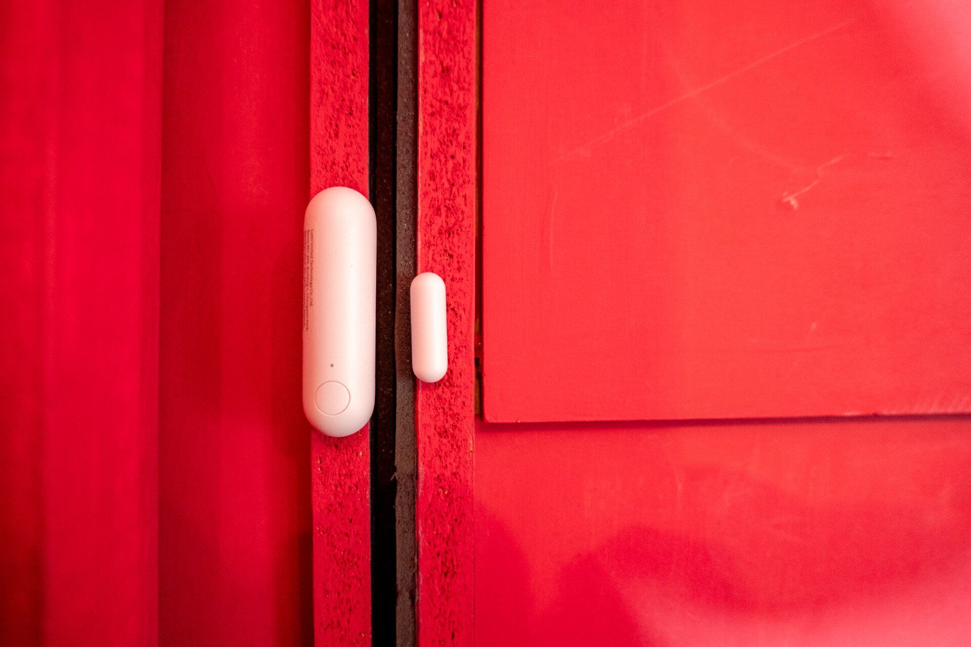 Aqara p2 door and window sensor review installed and ready