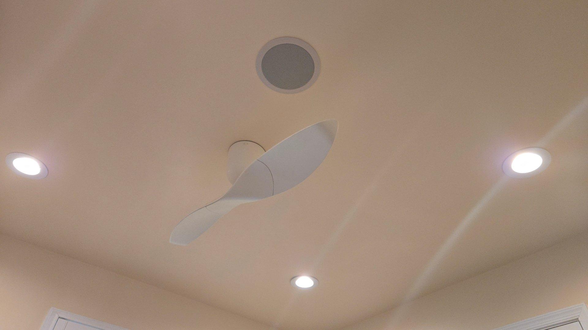 Recessed lights and a ceiling fan