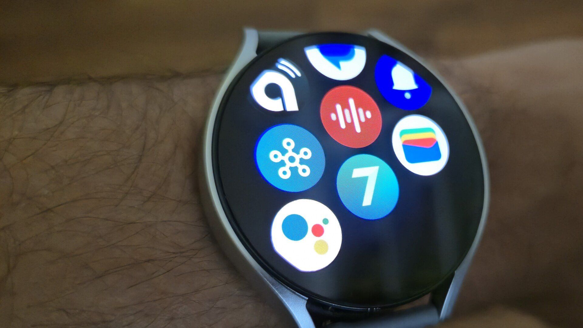 The smartthings app on a samsung galaxy watch 6
